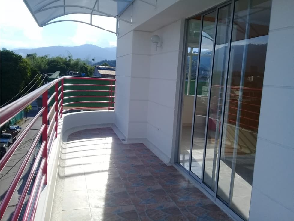 VENTA EDIFICIO CON RENTA MENSUAL AMBALA IBAGUE - 1