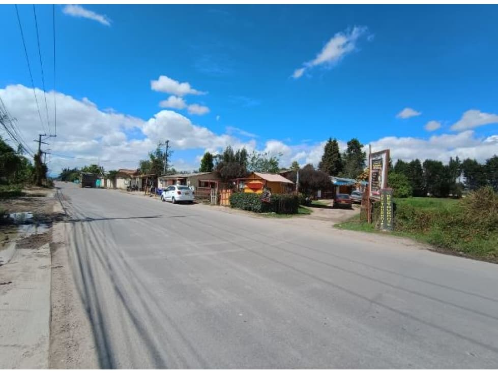 Venta o arriendo Lote comercial cerca a Intexzona. Funza - 1