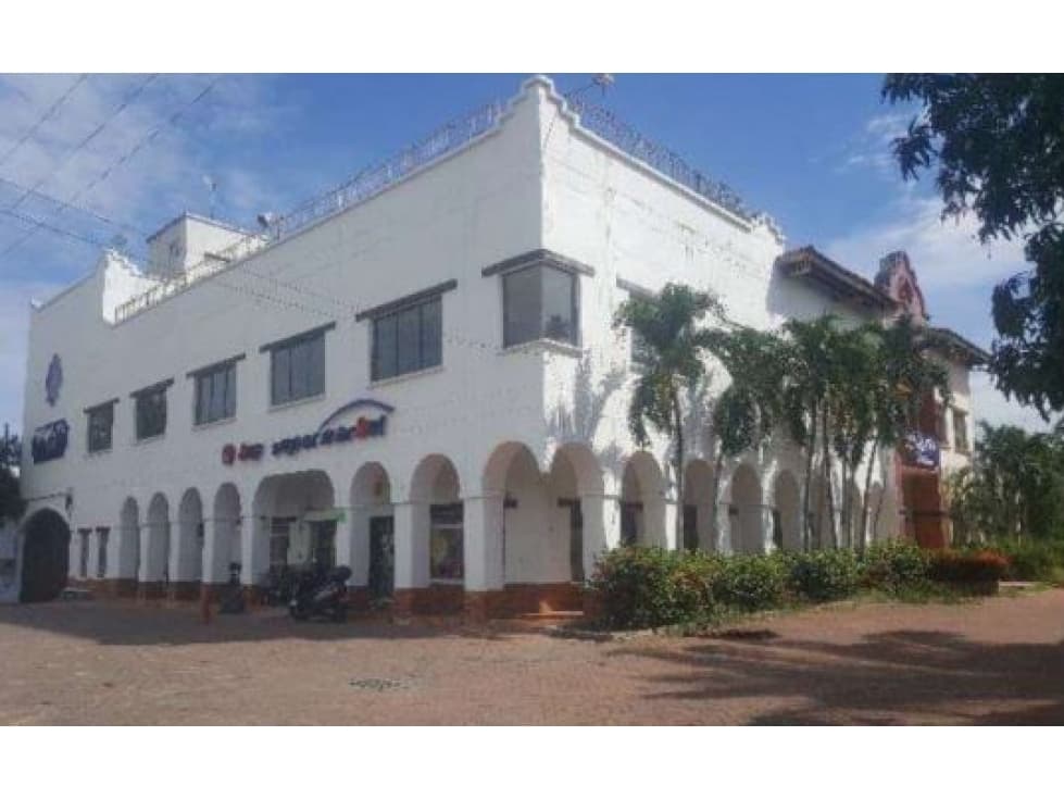 Venta de local en centro comercial el Peñon en Girardot - 1