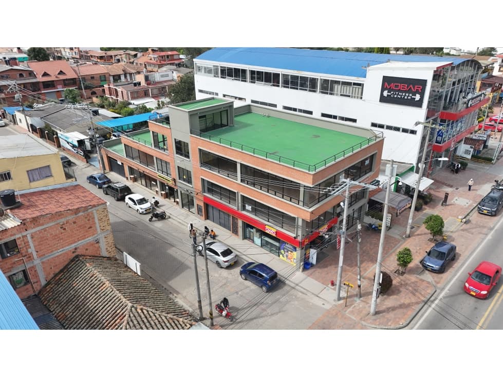 El Local ideal para tus eventos tu próximo negocio te espera en Cota - 1