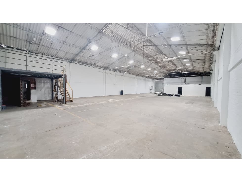 VENTA BODEGA 730 MT2 EN ACOPI YUMBO VALLE - 1