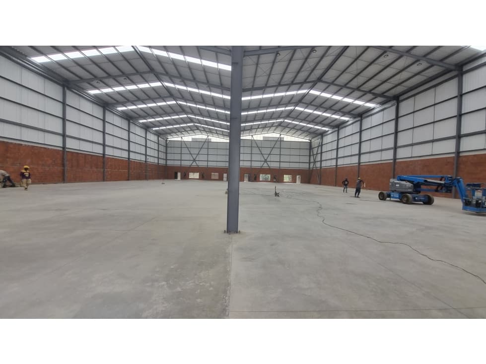 ALQUILER BODEGA 2994 MT2 EN ARROYOHONDO YUMBO VALLE - 1