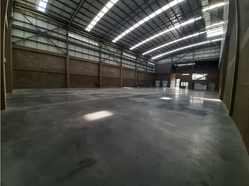 ALQUILER BODEGA 1870 MT2 ARROYOHONDO YUMBO VALLE - 1