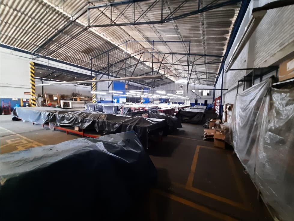 ALQUILER BODEGA 3000 MT2 LAS DELICIAS CALI VALLE - 1