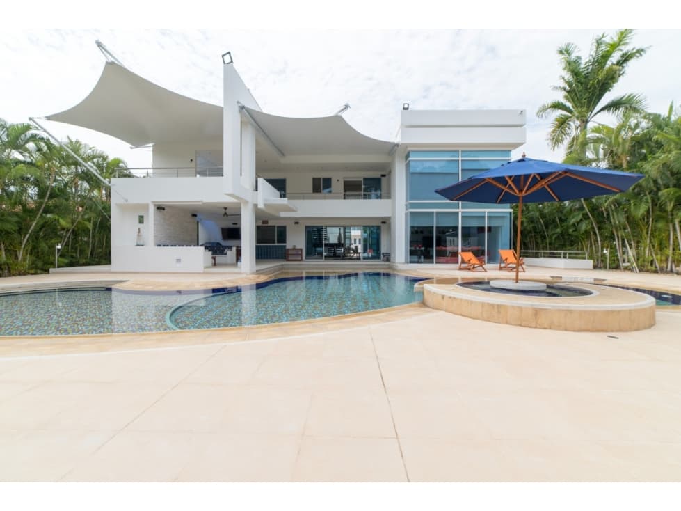 CASA PARA LA VENTA - CONDOMINIO CAMPESTRE EL PEÑON GIRARDOT - 1