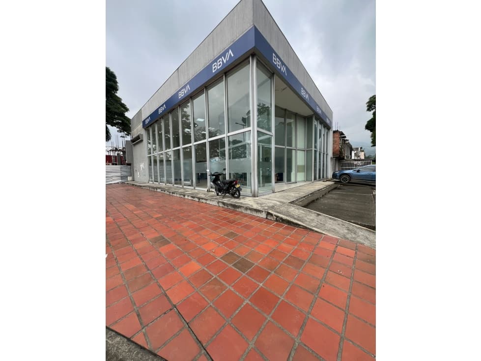 LOCAL 472 m2L EN ALQUILER EN VIPASA NORTE CALI - 1