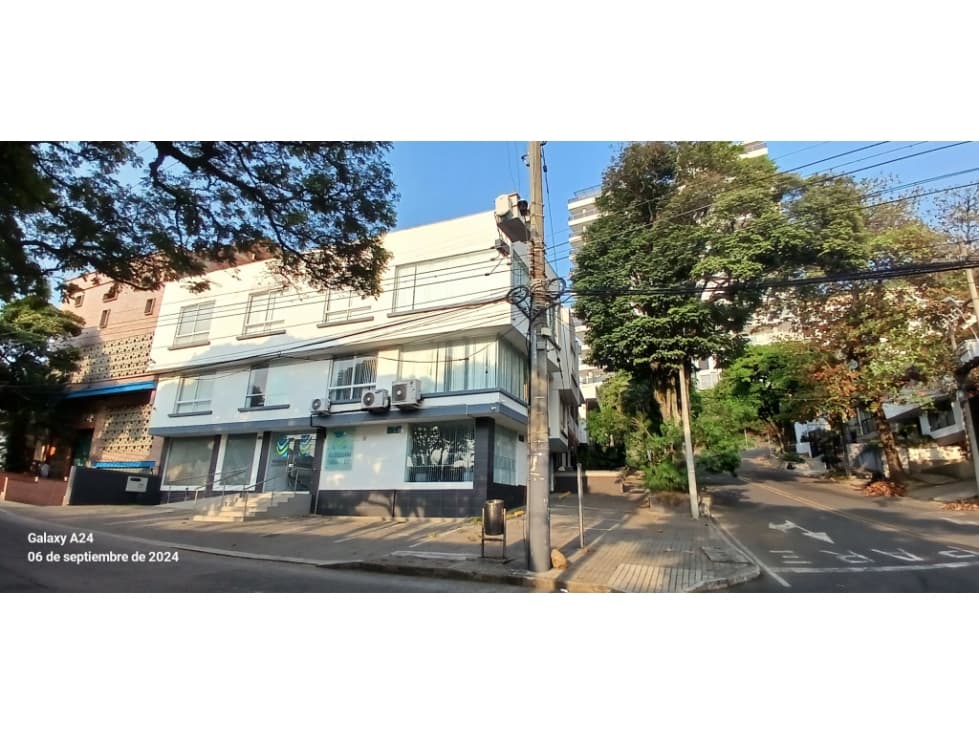 EDIFICIO 640M2 ESQUINERO EN VENTA EN SANTA MONICA NORTE CALI - 1
