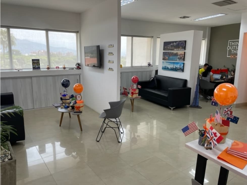 ALQUILO OFICINA UNICENTRO CALI - 1