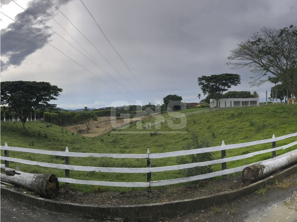 SE VENDE LOTE CAMPESTRE EN COFEE RESORT VIA CARTAGO - ALCALA - 1