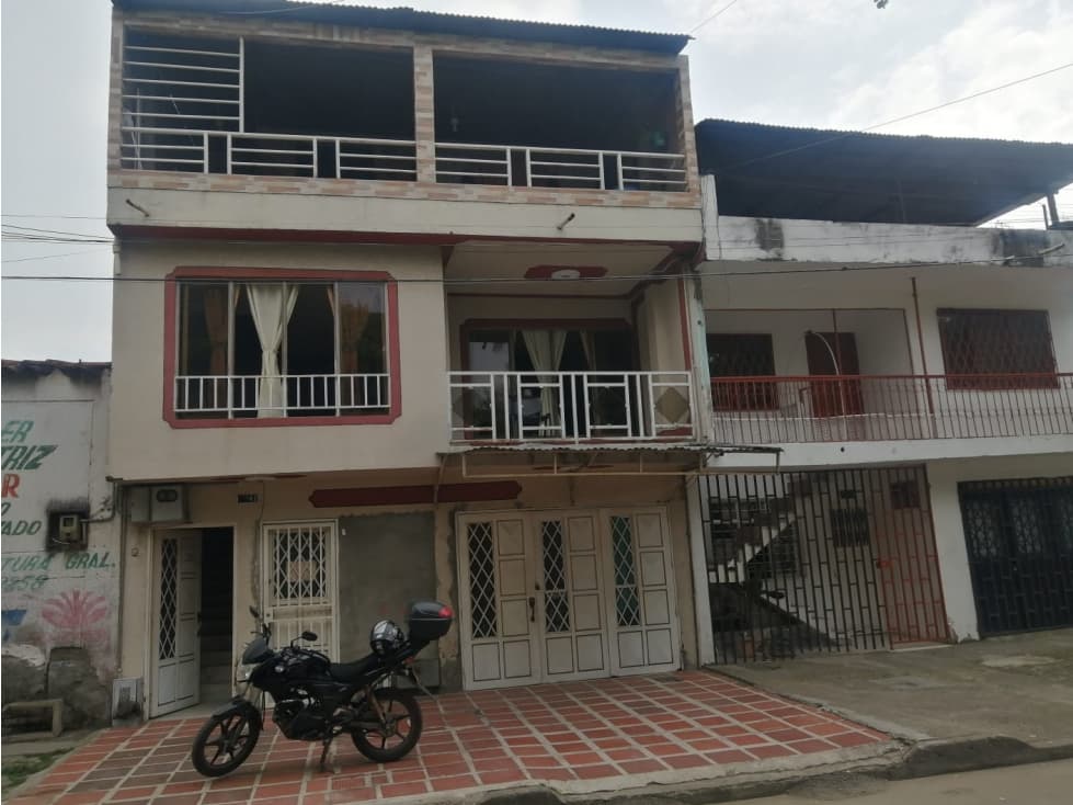 VENTA CASA BARRIO EL TRONCAL - 1