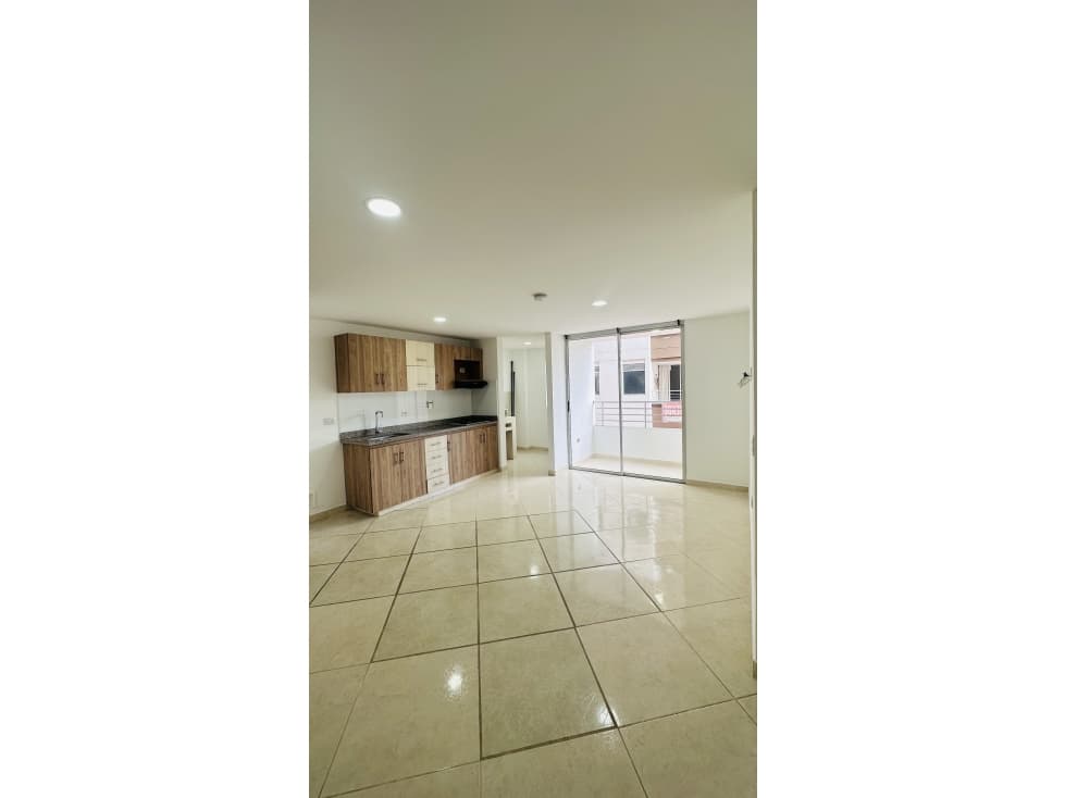 Íncreible apartamento en séptimo piso en La Estrella - 1