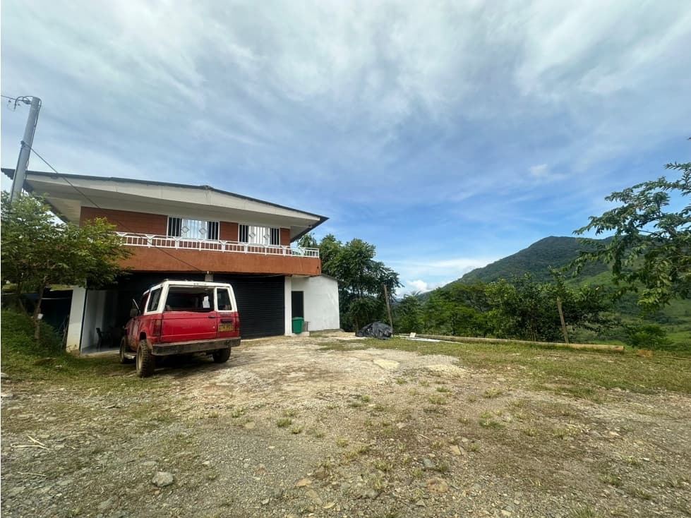 Oportunidad Única! Casa en Cocorná a precio de oportunidad! - 1