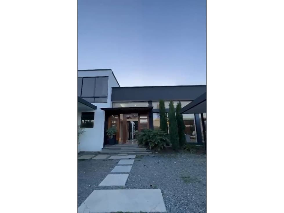 Mansion en Llano Grande - 1