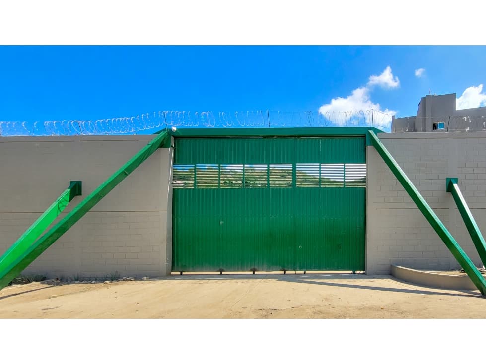 BODEGA EN VENTA CON EXCELENTE UBICACIÓN - 1