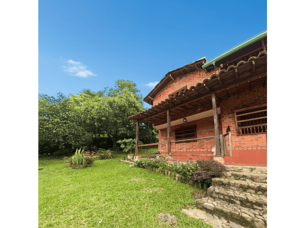 Vende Casa Campestre en Parcelacion - Amaga - 1