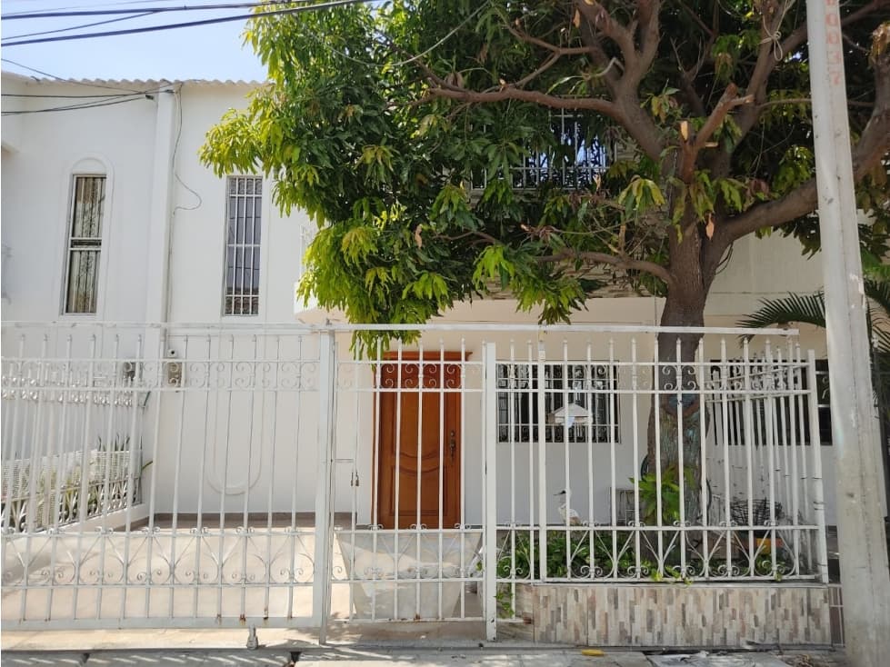 Casa Remodelada en Venta | Quintas de San Pedro - 1