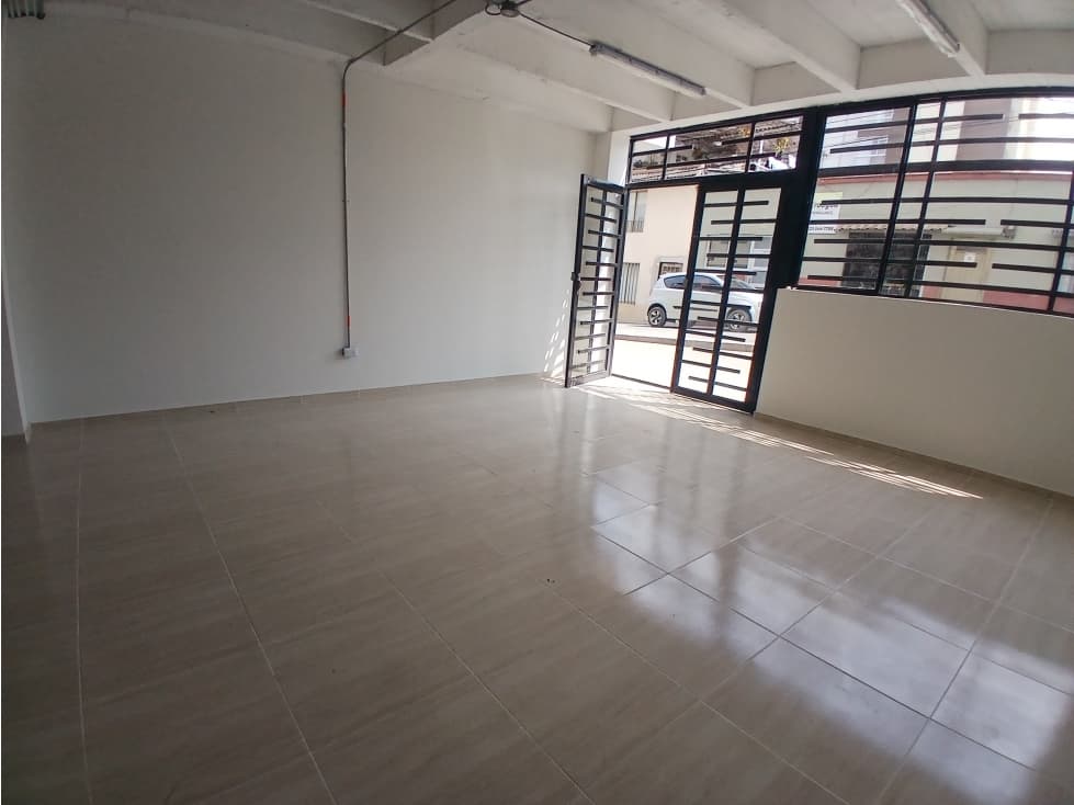 LOCAL EN VENTA EN EL CRUCERO VILLAMARÍA | LOCALES EN VENTA - 1