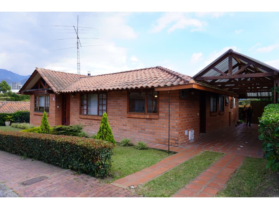 ARRIENDO CASA CAMPESTRE EN LA ALHAMBRA | ARRIENDOS MANIZALES - 1