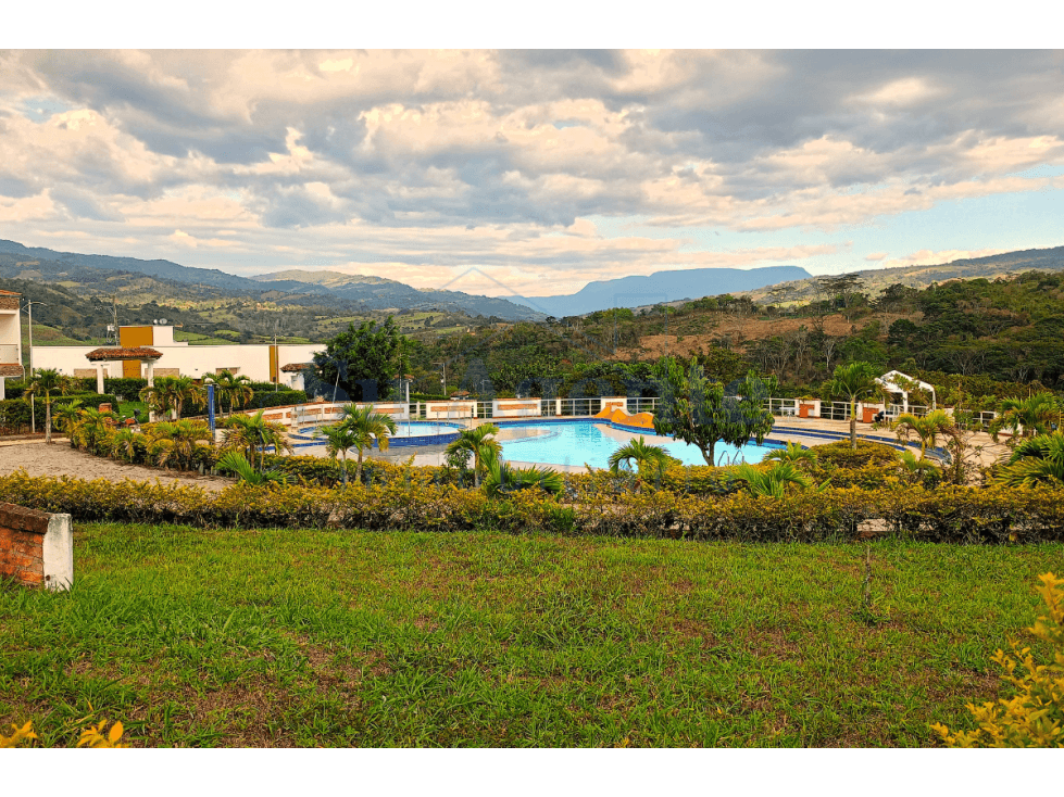 Lote en Venta, en Condominio, Barbosa, Santander - 1