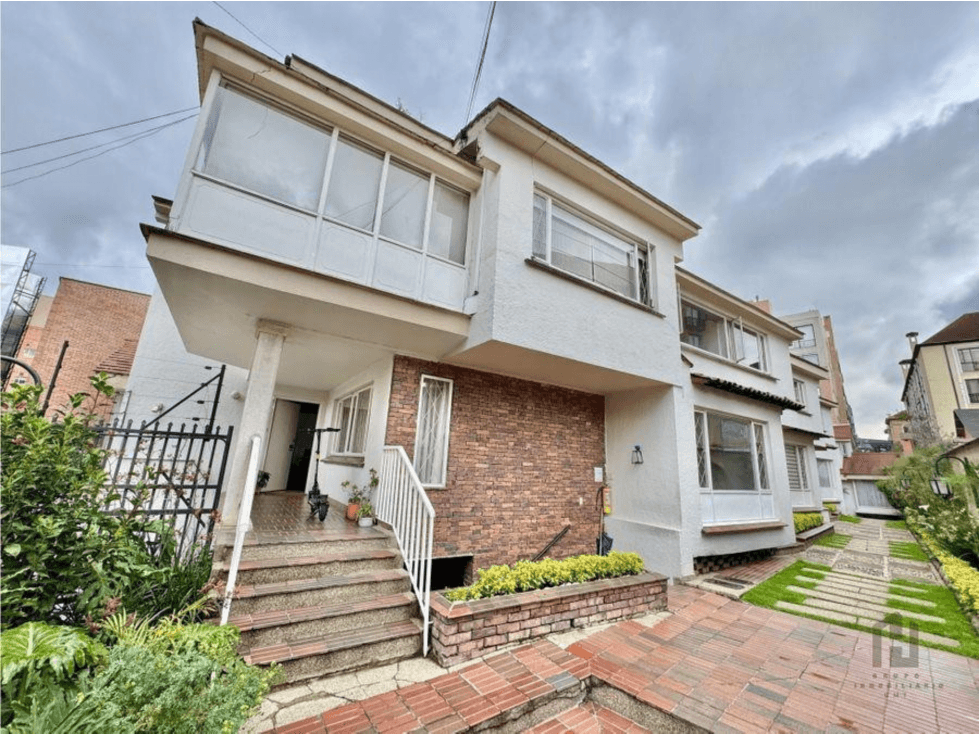 SE VENDE CASA EN EN SAN PATRICIO - BOGOTÁ - 1
