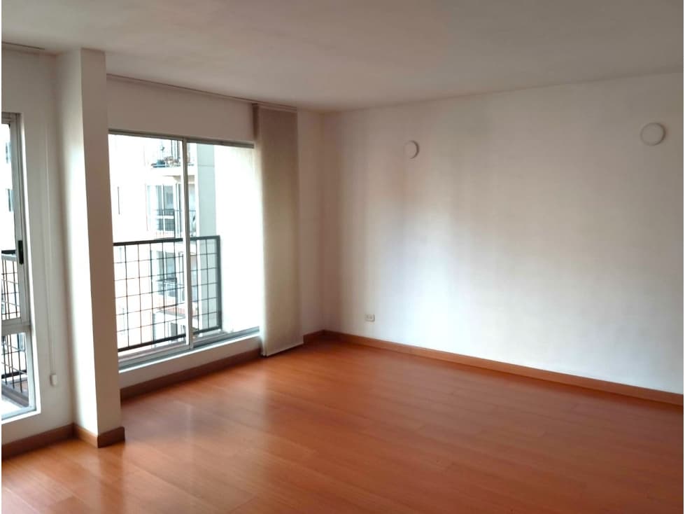 APARTAMENTO EN VENTA EN PONTEVEDRA - BOGOTA - 1