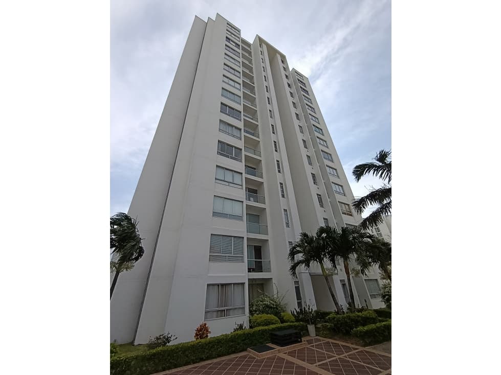 APARTAMENTO DE OPORTUNIDAD EN LA FLORESTA - 1