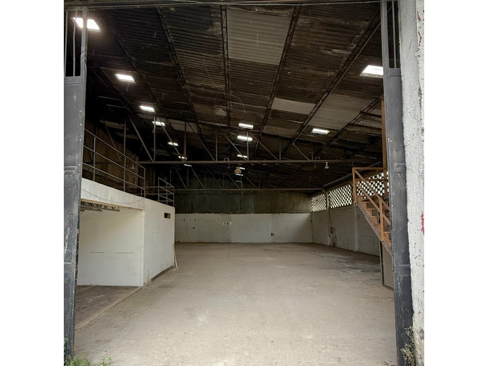 Bodega en Venta en Villamaria - 1