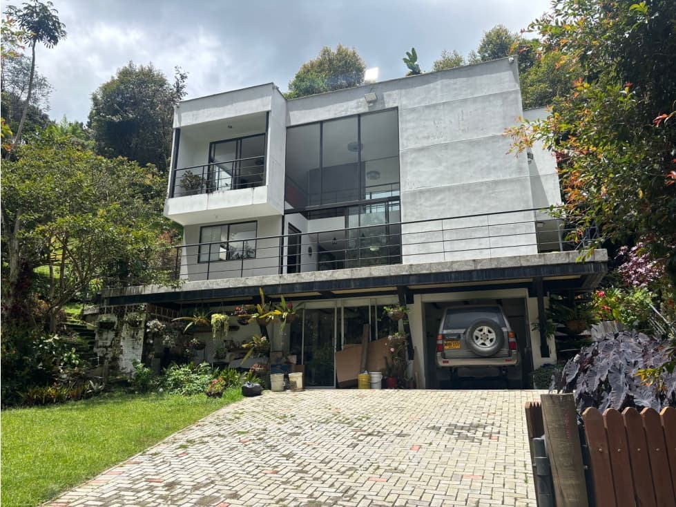 Arriendo casa finca amoblada en El Tablazo de tres niveles - 1