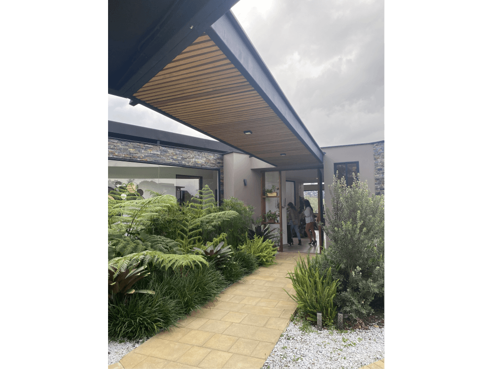 Venta de Casa en Llanogrande - 1