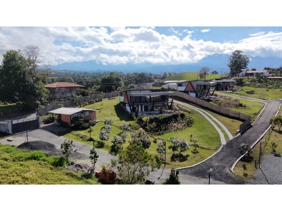 Casas Campestres En Condominio Para Alquilar En Circasia 9302579 - 1