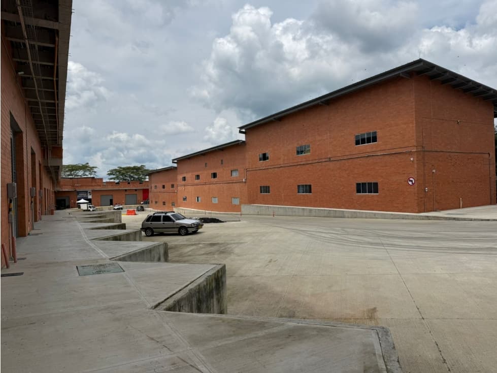 Se Alquilan Bodegas Nuevas Parque Logistico Sur Armenia - 1