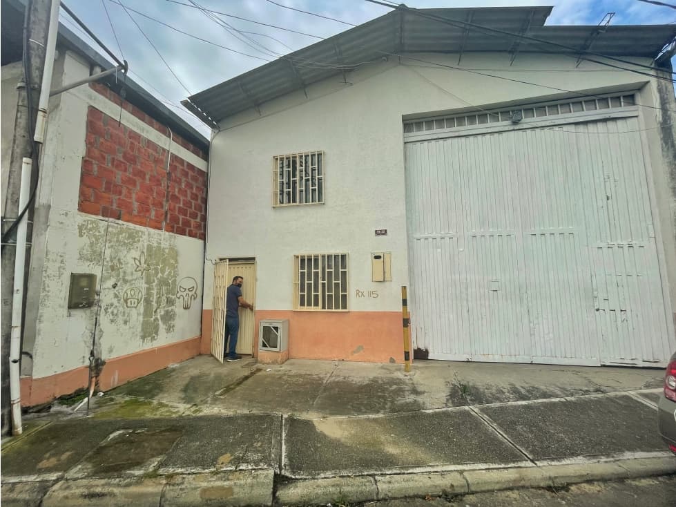 Se Vende Bodega Comercial Y Para Producción De Bajo Impacto Montenegro - 1