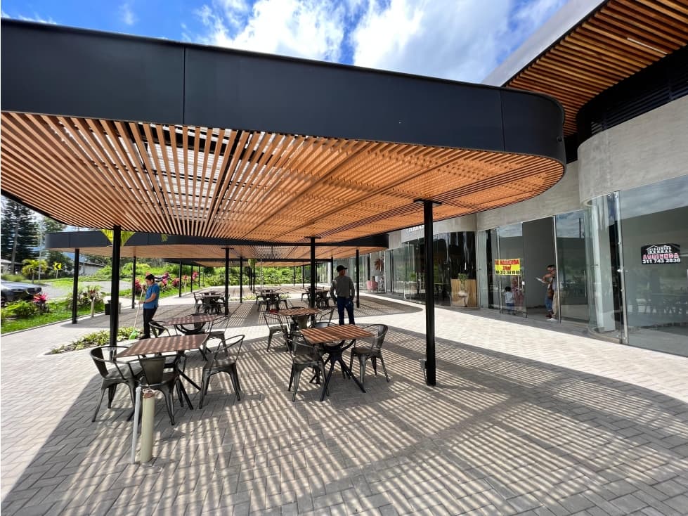 Se Vende Local Comercial en Mall Cordillera - Vía Barcelona 8980034 - 1