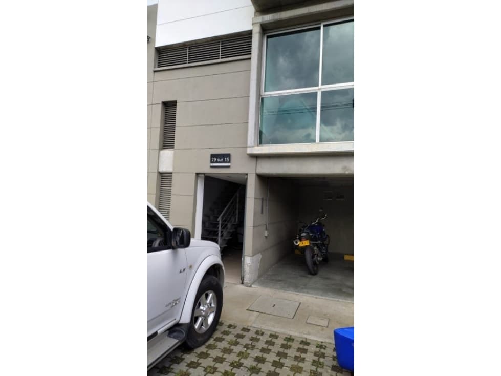 BODEGA EN VENTA LA ESTRELLA - 1