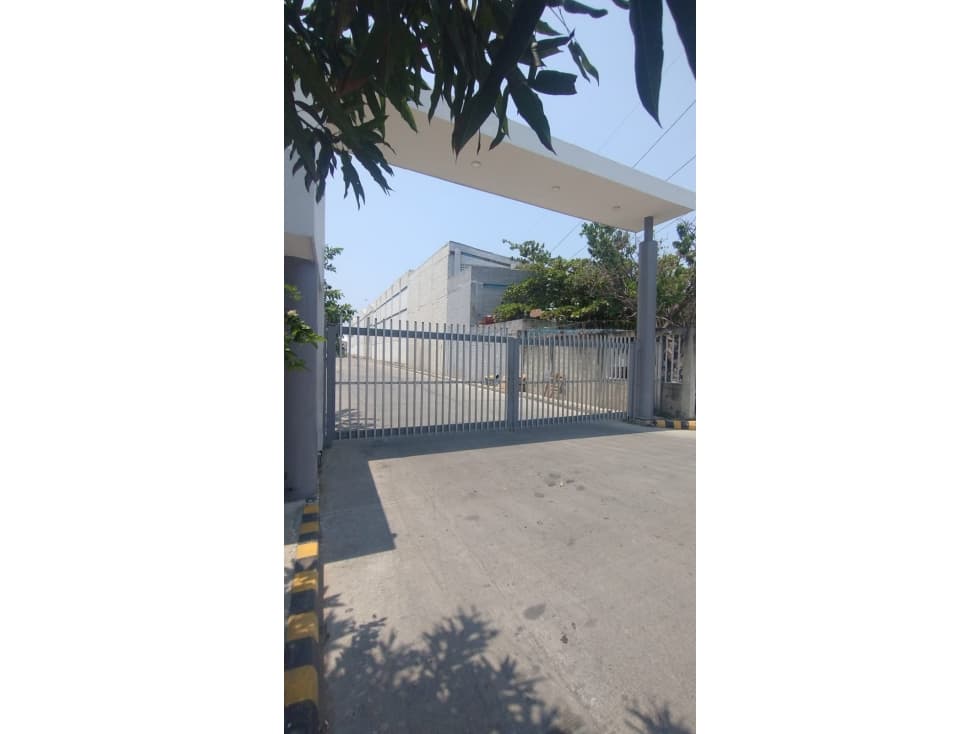 BODEGA VIA 40 LA LOMA - 1