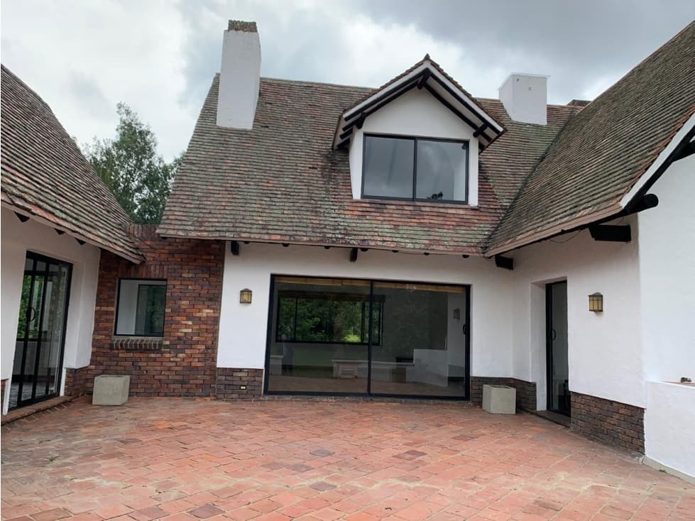 CASA CAMPESTRE CON ALTILLO EN LA VEREDA CANELON-CAJICA - 1