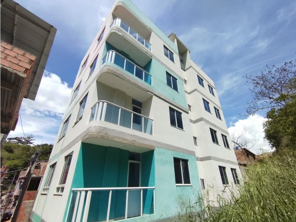 APARTAMENTO #1 EN GIRON SANTANDER PISO 2 - 1