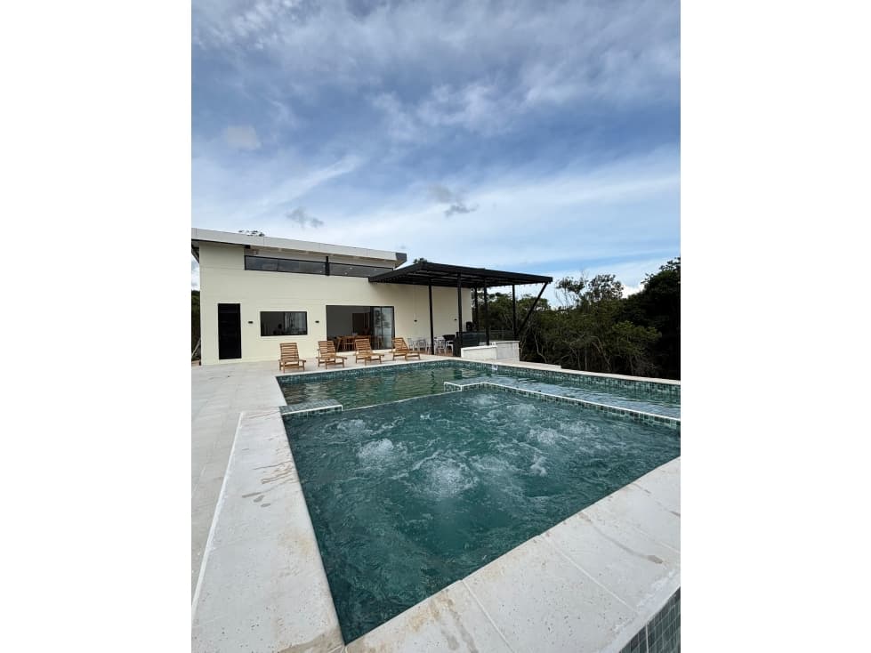 Hermosa Finca en Doradal - 1