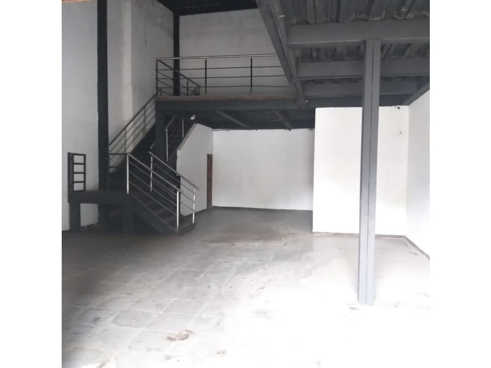 SE ARRIENDA BODEGA CALLE 41 - 1