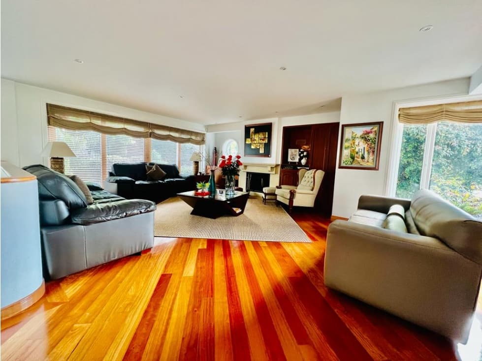 SANTA ANA ORIENTAL LINDA CASA EN RENTA CONJUNTO CERRADO - 1