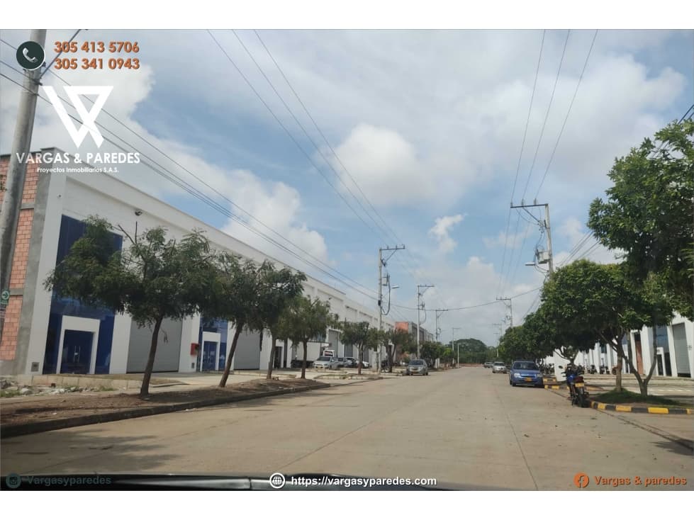 BODEGA EN ARRIENDO CENTRO EMPRESARIAL MONTERIA - 1