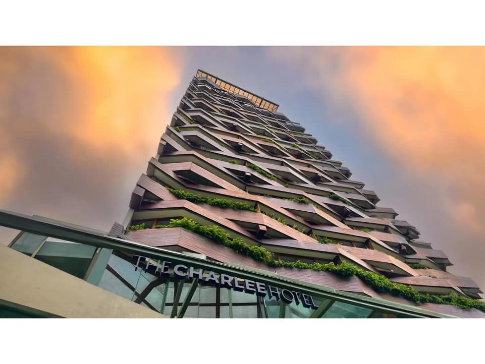 VENTA HABITACION HOTELERA HOTEL CHARLEE EL POBLADO, SECTOR P. LLERAS - 1