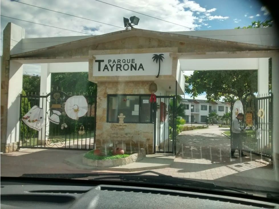 RV332 SE VENDE CASA VACACIONAL EN FLANDES TOLIMA - 1