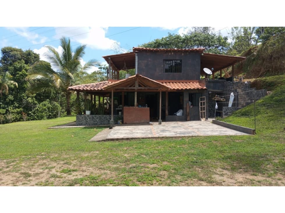 VENTA DE FINCA DE RECREO EN SAN CARLOS ANTIOQUIA - 1