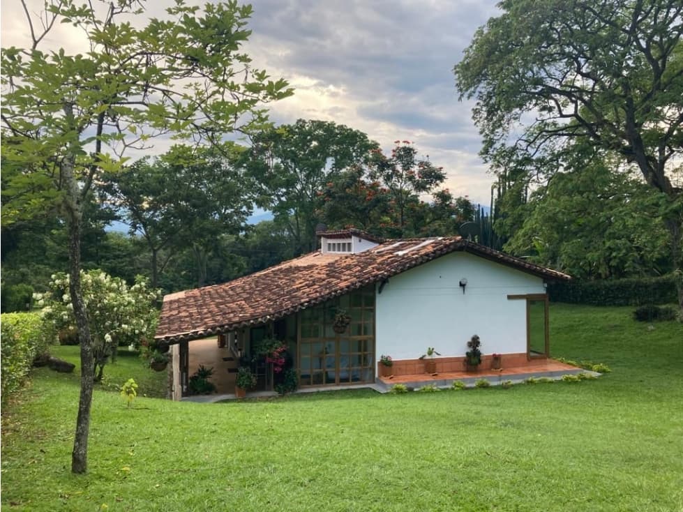 Casa finca para venta en Sopetrán sector Llanadas - 1