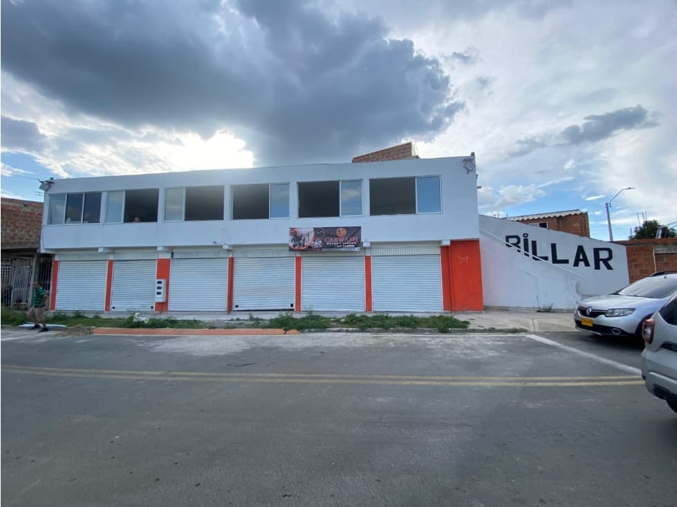 VENTA CASA ESQUINERA POBLADO CAMPESTRE - 1