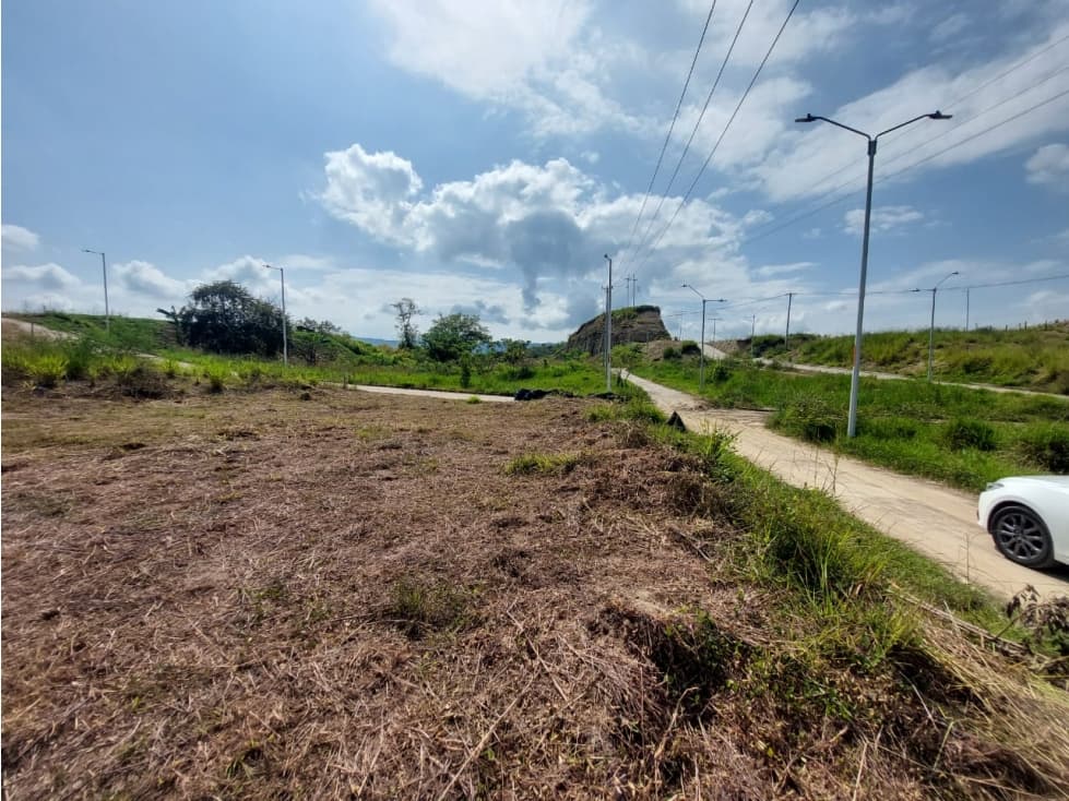 Lote en venta en el barrio el Limonar campestre Cartago Valle - 1