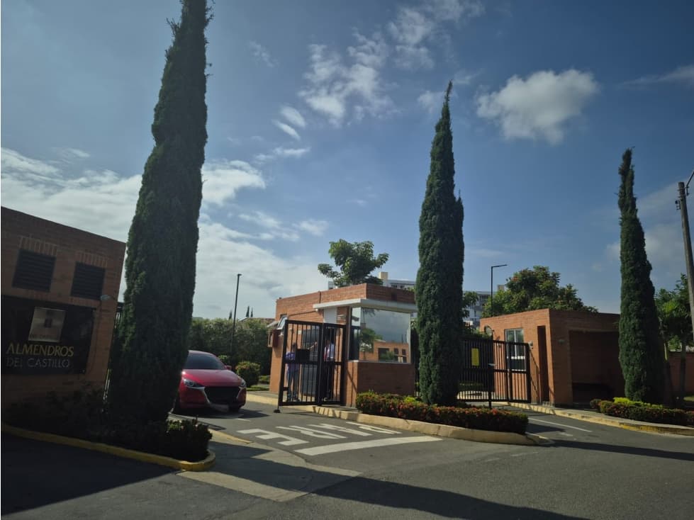 Alquiler Apartamento en El Castillo Jamundí - 1