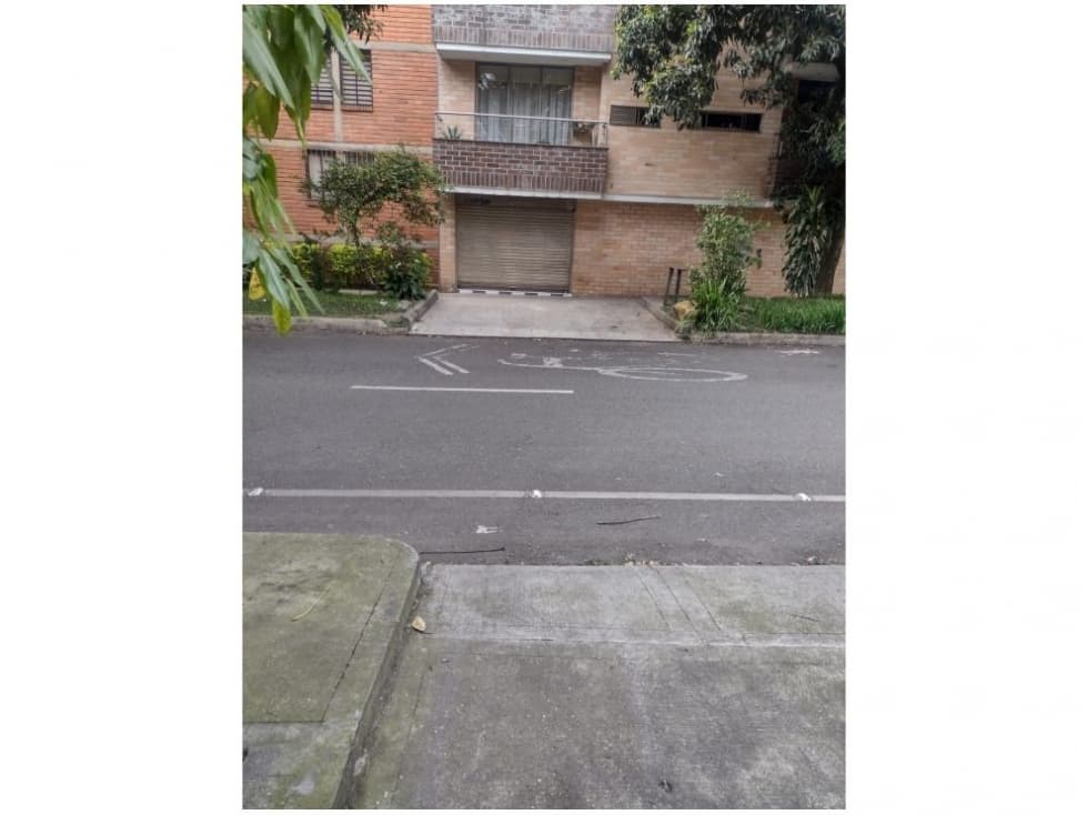 LOCAL COMERCIAL EN VENTA SECTOR ALCALÁ ENVIGADO - 1