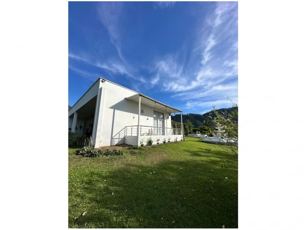 CASA FINCA EN VENTA VENECIA ANTIOQUIA CERCA ZONA URBANA - 1